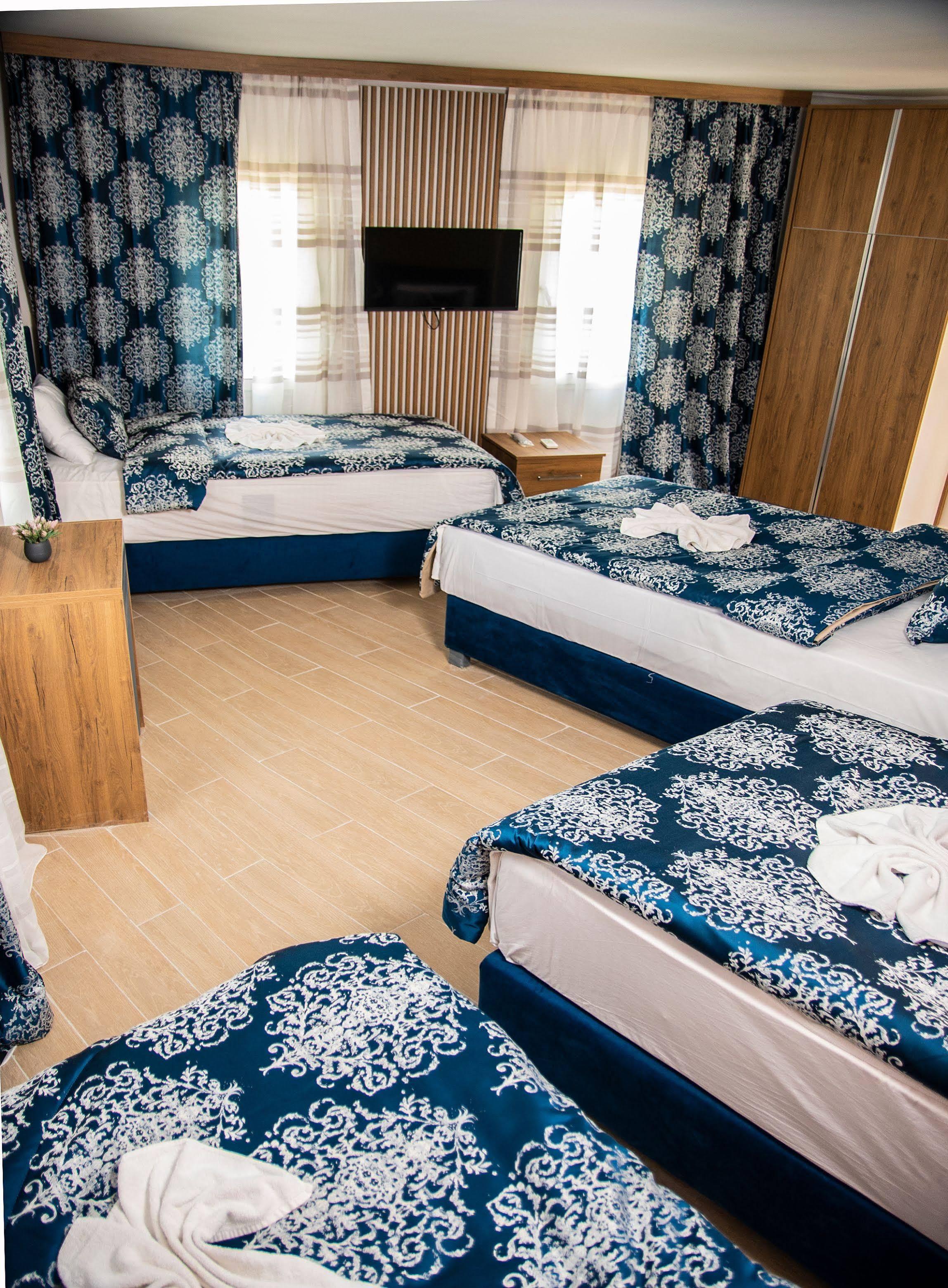 Blue Bay Beach Hotel (Adults Only) Bitez Bagian luar foto