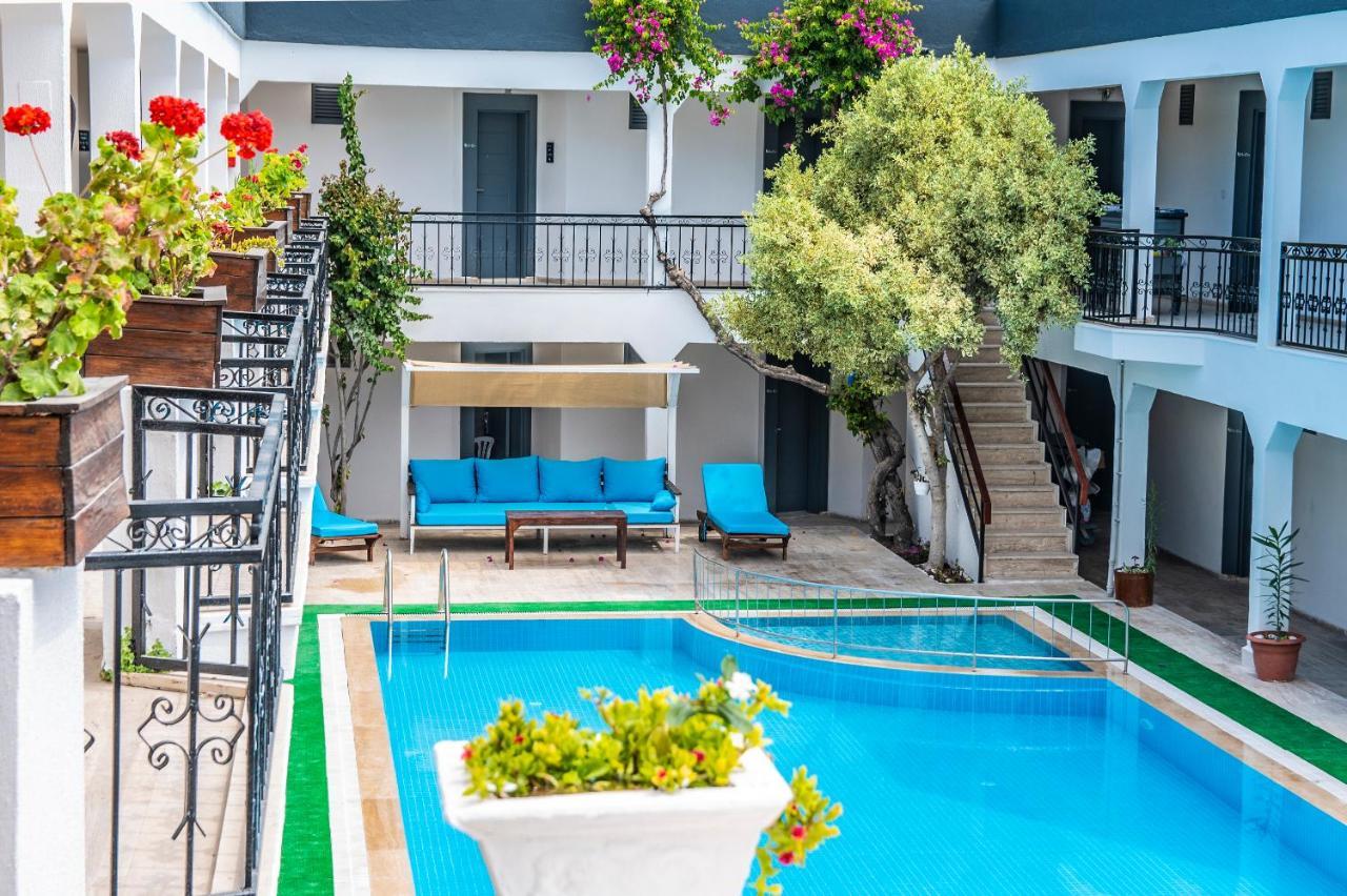 Blue Bay Beach Hotel (Adults Only) Bitez Bagian luar foto